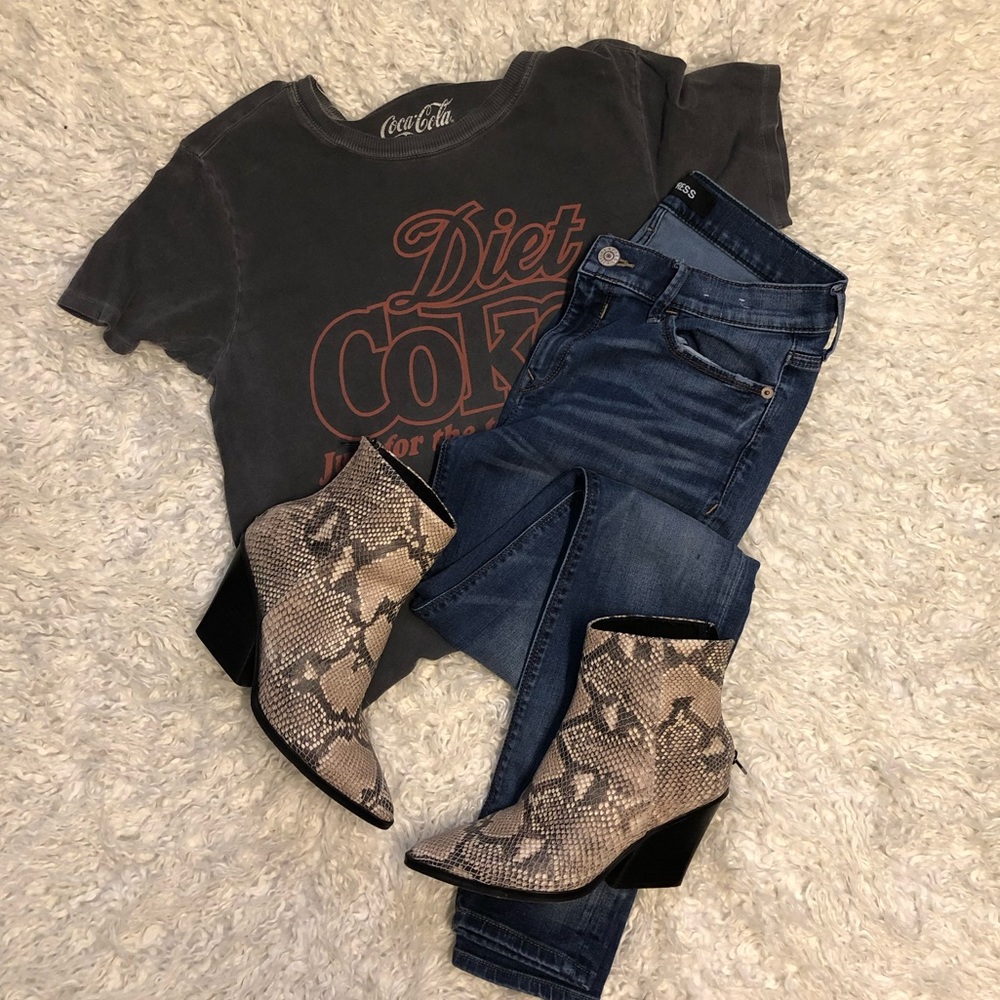 Women’s express skinny jeans